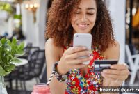 Canada Credit Cards 2026: Compare Rewards, Fees & Perks