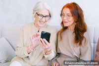 Credit Cards for Canadian Seniors 2025: Rewards and Perks