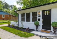 Can You Afford a Second Home? Costs, Mortgages and Tips