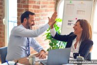 2022 Canadian Income Tax Guide: Deadlines, Filing & Deductions