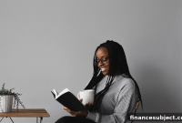 5 Personal Finance Books by Women You Should Read
