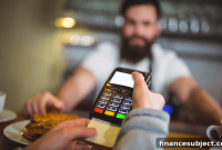 How Much to Tip at Restaurants in Canada