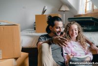 How to Build Credit While Renting in Canada