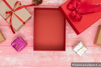 How to Tell Loved Ones You’re Requesting No Gifts This Year