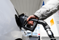 Economists: Inflation Over 3% Last Month as Gas Prices Rise