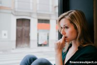 Why Young Adults Fall into Debt Traps and How to Escape