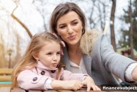Managing Money as a Single Parent With No Pension