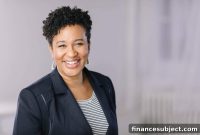 Natasha Knox, Certified Financial Planner for Retirement