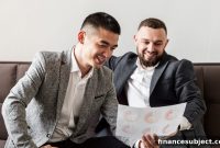 How Young Canadians Can Invest in Bonds