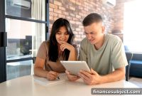 Mutual Funds vs ETFs: Which Should You Invest In?