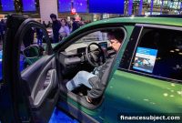 Carmakers Push Subscriptions: Watch for Hidden Costs