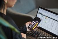 Break Free from Scarcity Mindset to Grow Financial Confidence