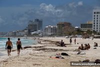 How to Save Money on Vacation Without Sacrificing Fun