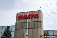 Couche-Tard and BlackBerry Jump as Metro Warns of Strike Impact